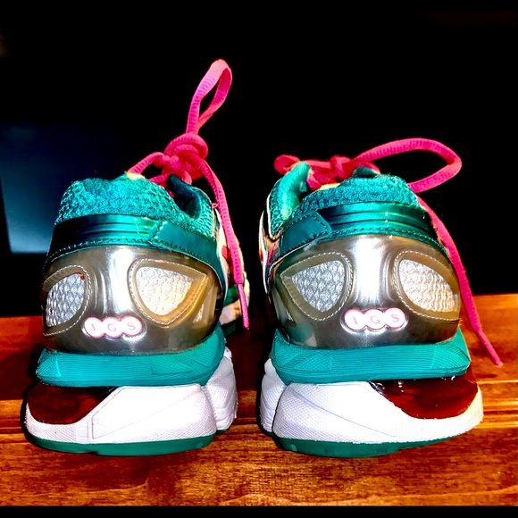 Women’s ASICS gel- kavano21 size 8 - Picture 5 of 8